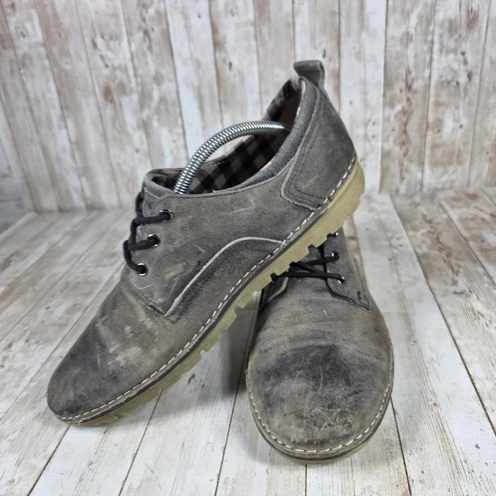 Casual Lace-Up Derby Shoes in Distressed Gray